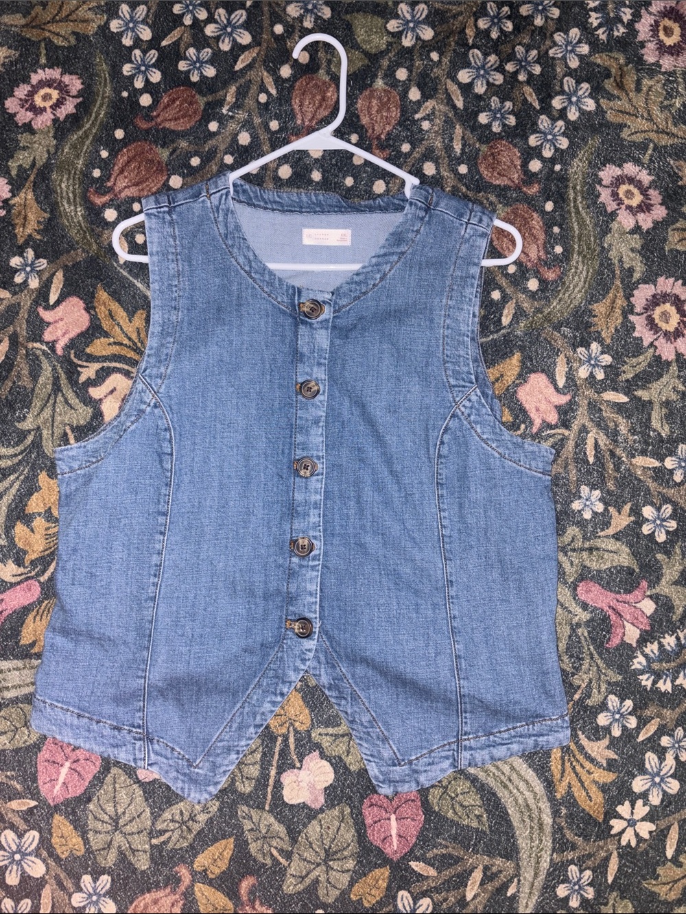 LC Lauren Conrad Blue Denim Button-Front Sleeveless Top